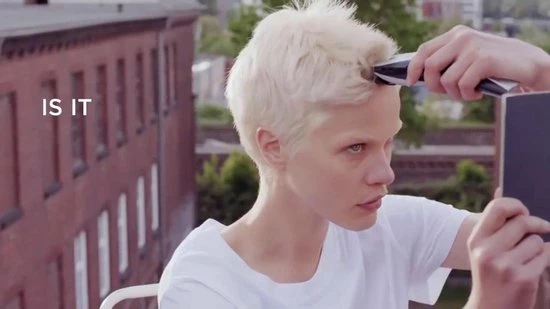 Flash-uitverkoop π Gliss Kur Total Repair Anti-Klit Spray 6x 200 Ml - Voordeelverpakking π₯ 4 Flash-uitverkoop π Gliss Kur Total Repair Anti-Klit Spray 6x 200 Ml - Voordeelverpakking π₯ - Afbeelding 2