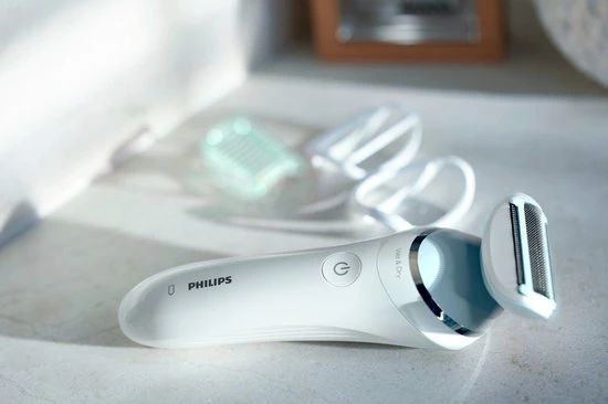 Top 10 π Philips SatinShave Advanced BRL130/00 - Ladyshave - Blauw π 11 Top 10 π Philips SatinShave Advanced BRL130/00 - Ladyshave - Blauw π - Afbeelding 9