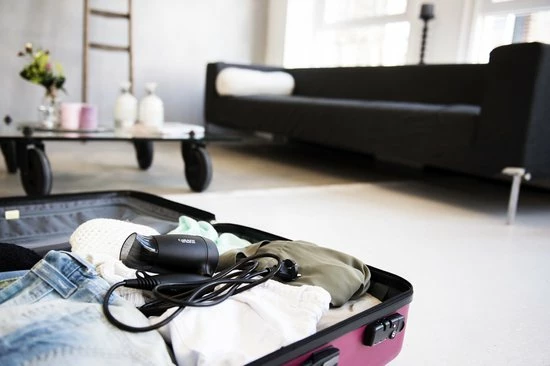 Beste Verkoop ✨ Carmen Tiny Travel TD1215 - Compacte Reisföhn - 1200 Watt - Dual Voltage - Zwart 🥰 19 Beste Verkoop ✨ Carmen Tiny Travel TD1215 - Compacte Reisföhn - 1200 Watt - Dual Voltage - Zwart 🥰 - Afbeelding 17