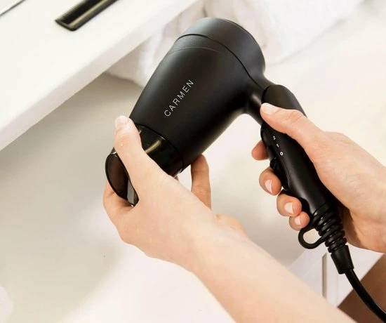 Beste Verkoop ✨ Carmen Tiny Travel TD1215 - Compacte Reisföhn - 1200 Watt - Dual Voltage - Zwart 🥰 12 Beste Verkoop ✨ Carmen Tiny Travel TD1215 - Compacte Reisföhn - 1200 Watt - Dual Voltage - Zwart 🥰 - Afbeelding 10