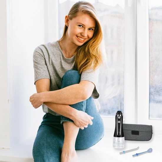 Beste recensies van π ISmile Waterflosser - Monddouche - GRATIS Reistas - Waterflosser Draadloos - Tandsteen Verwijderen - Gezond & Schoon Gebit - Zwart β€οΈ 9 Beste recensies van π ISmile Waterflosser - Monddouche - GRATIS Reistas - Waterflosser Draadloos - Tandsteen Verwijderen - Gezond & Schoon Gebit - Zwart β€οΈ - Afbeelding 7