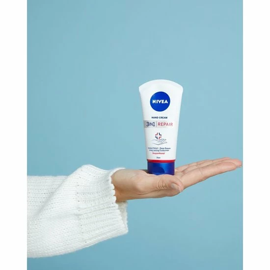 Hete verkoop π NIVEA 3-in-1 Repair Handcrème - 6 X 100ml - Droge Huid π 5 Hete verkoop π NIVEA 3-in-1 Repair Handcrème - 6 X 100ml - Droge Huid π - Afbeelding 3