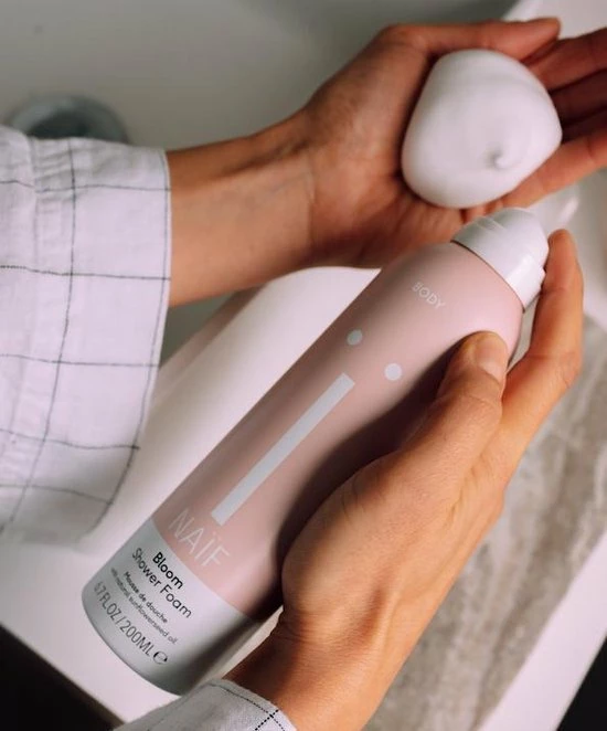 Groothandel π Naïf Bloom Doucheschuim - 200ml - Met Natuurlijke Ingrediënten π 7 Groothandel π Naïf Bloom Doucheschuim - 200ml - Met Natuurlijke Ingrediënten π - Afbeelding 5