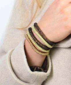 Hete verkoop ✨ Accessories Junkie Amsterdam Funky Harties- Glitter Elastiekjes- Zacht- Sterk Elastiek- Verslappen Niet- Pompom- Cadeau- Allergievriendelijk- Handwerk- Weeftechniek- Stijlvol- Gevlochten Haarelastiek- Vrouwen- 👧 Girls- Elastiek Voor Lange Haar- Elastiek Dik Haar- Chocolade Bruin ✔️ 8 Hete verkoop ✨ Accessories Junkie Amsterdam Funky Harties- Glitter Elastiekjes- Zacht- Sterk Elastiek- Verslappen Niet- Pompom- Cadeau- Allergievriendelijk- Handwerk- Weeftechniek- Stijlvol- Gevlochten Haarelastiek- Vrouwen- 👧 Girls- Elastiek Voor Lange Haar- Elastiek Dik Haar- Chocolade Bruin ✔️ -L'Oréal Shop 550x687 31