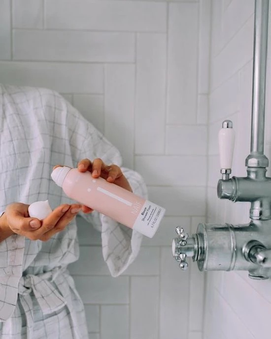 Groothandel π Naïf Bloom Doucheschuim - 200ml - Met Natuurlijke Ingrediënten π 8 Groothandel π Naïf Bloom Doucheschuim - 200ml - Met Natuurlijke Ingrediënten π - Afbeelding 6